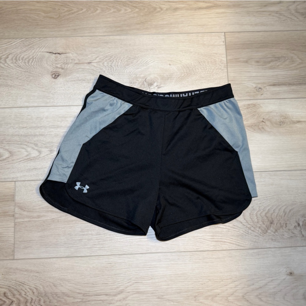 Under Armour Shorts Women Sz Small Running Athletic Fitness HeatGear Black UA